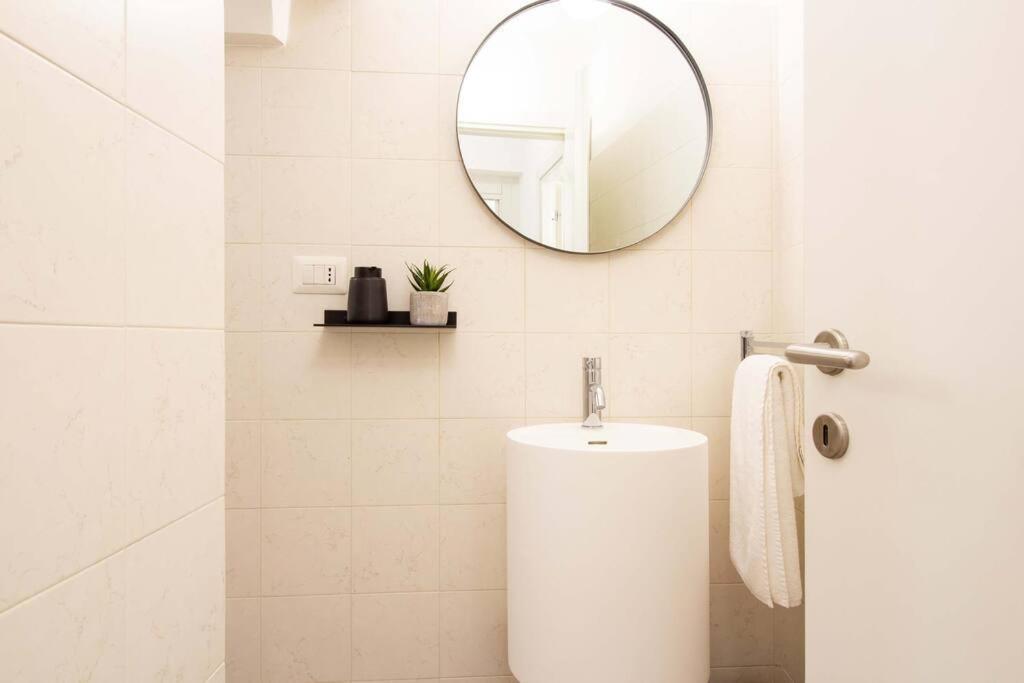 Elegant Flat In The City Centre With Two Suite Perugia Exterior foto